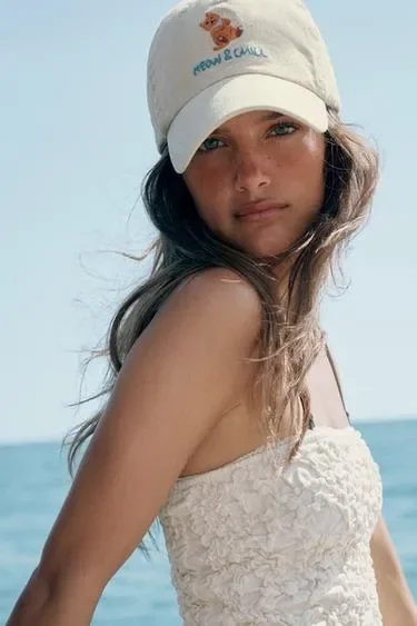 Zara Кепка из твила с вышивкой кота