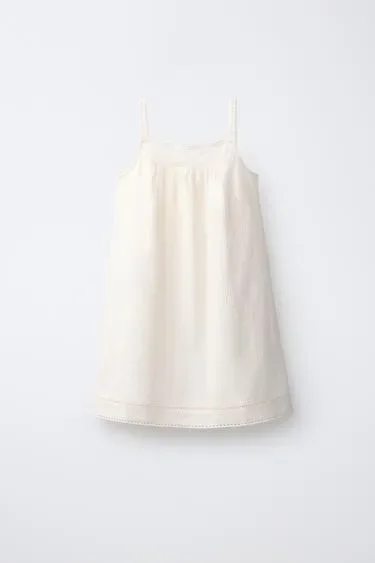 Zara 6-14 лет/ночная рубашка с кружевом