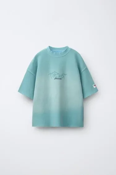 Zara Футболка вафельного переплетения с принтом граффити купить с доставкой.