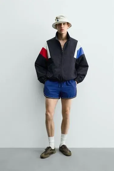Zara Куртка в стиле ретро из высокотехнологичной ткани COLOR BLOCK
