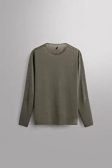 Zara Легкая текстурированная беговая футболка