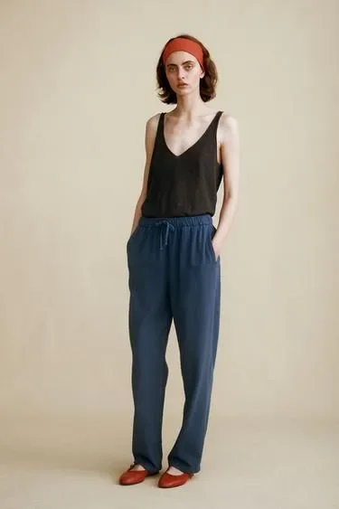 Брюки из коллекции CREATED BY CARAMEL LONDON X ZARA купить с доставкой.