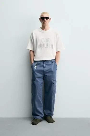 Zara Футболка с контрастным текстовым принтом