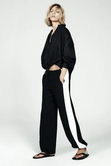 Брюки-джоггеры с полосами по бокам — коллекция ZARA «ZW»