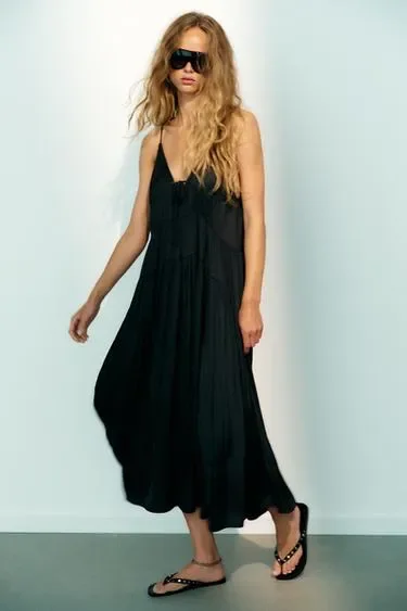 Zara Длинное атласное платье со сборками