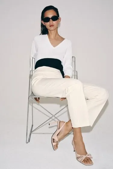 Zara Кожаные босоножки на каблуке с бантом