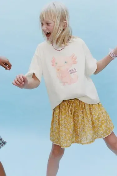 Zara Футболка с принтом аксолотля