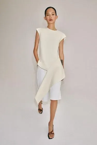 Zara Топ асимметричного кроя — коллекция ZARA «ZW» купить с доставкой.