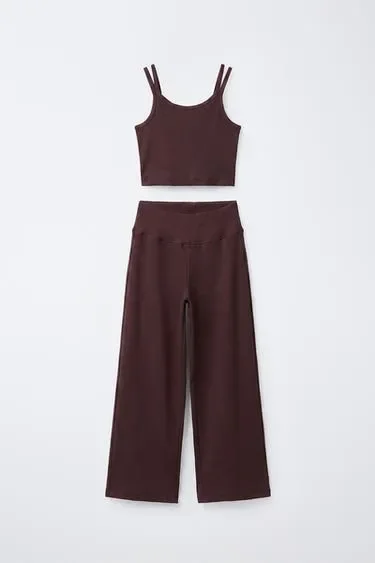 Zara Комплект в рубчик из топа и прямых брюк