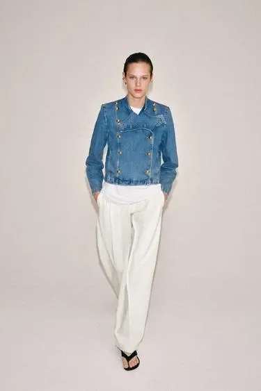 Zara Джинсовая куртка с подплечниками — коллекция ZARA «ZW» купить с доставкой.