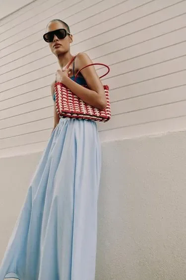 Zara Небольшая сумка-шопер с эффектом плетения купить с доставкой.