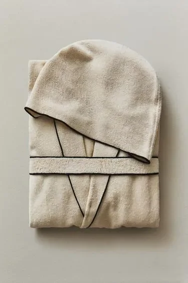 Zara Хлопковый халат с капюшоном и контрастной строчкой (320 г/м²)