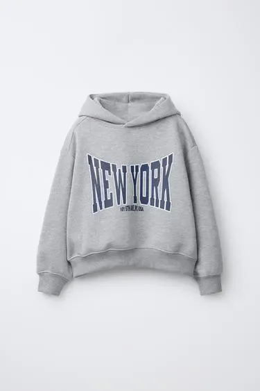 Zara Толстовка с блестящей надписью купить с доставкой.