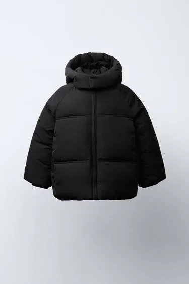 Zara Пуховик с капюшоном и водоотталкивающей отделкой купить с доставкой.
