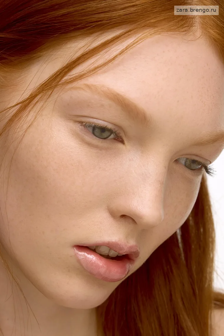 Блеск для губ с spf 50