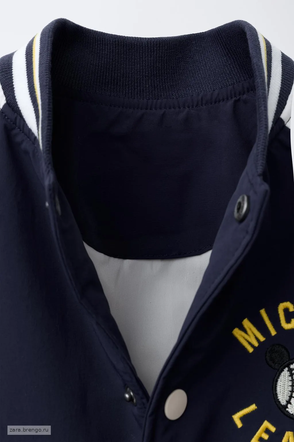 НЕПРОМОКАЕМЫЙ БОМБЕР VARSITY «Микки Маус» © Disney