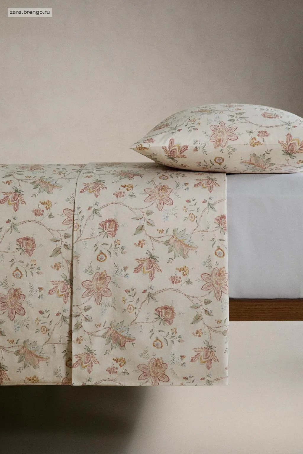 Простыня из сатина floral sateen (300 нитей)