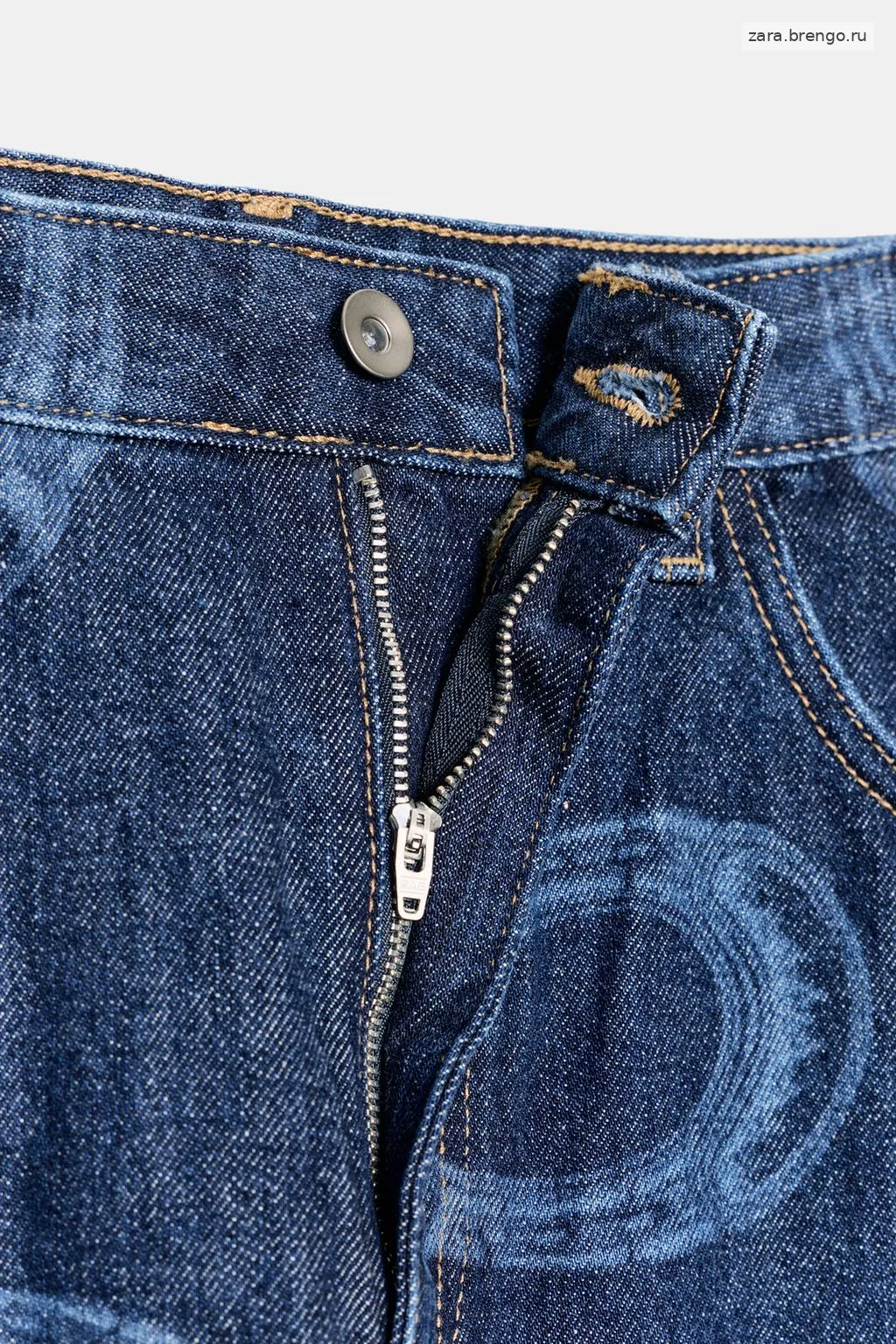 ДЖИНСЫ TRF  С ВЫСОКОЙ ПОСАДКОЙ И ЭФФЕКТОМ ПОДКОВ