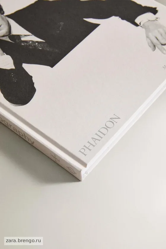 Книга yves saint laurent и фотография