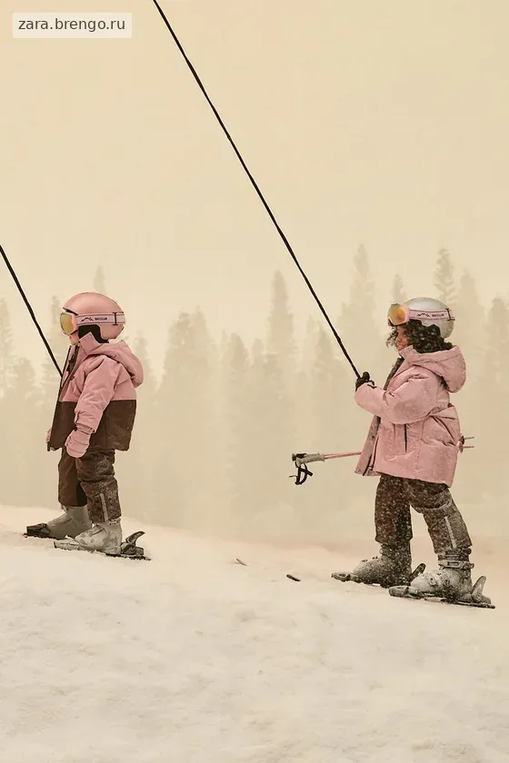 КУРТКА С КАПЮШОНОМ  В СТИЛЕ COLOR BLOCK коллекция «Ski»