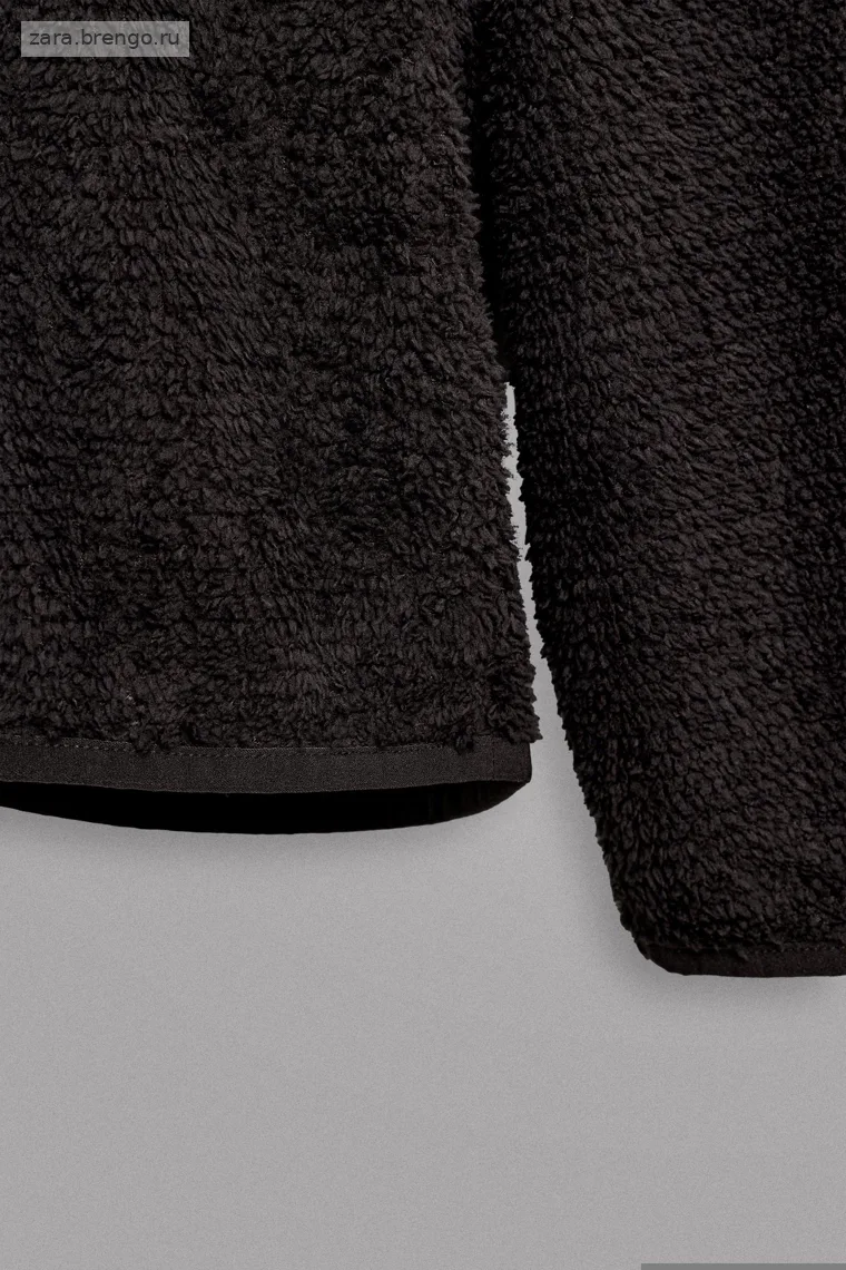 Худи с эффектом искусственного меха для активного отдыха на лыжах zara
