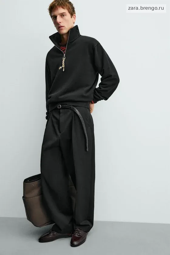 ТОЛСТОВКА С ВОРОТНИКОМ НА МОЛНИИ И ЛЕНТОЙ Zara «Aaron Levine»