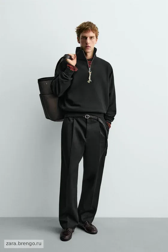 ТОЛСТОВКА С ВОРОТНИКОМ НА МОЛНИИ И ЛЕНТОЙ Zara «Aaron Levine»