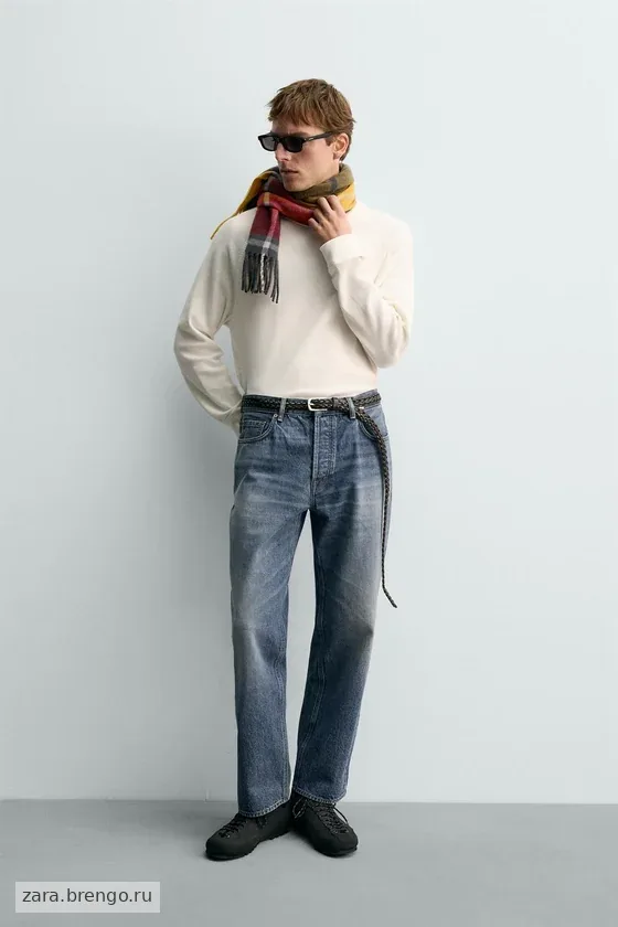 ФУТБОЛКА ИЗ РЕЛЬЕФНОЙ ТКАНИ Zara «Aaron Levine»