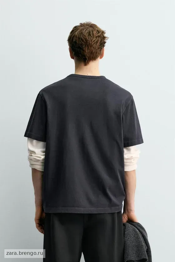 ФУТБОЛКА С КАРМАНОМ Zara «Aaron Levine»