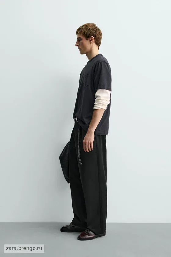 ФУТБОЛКА С КАРМАНОМ Zara «Aaron Levine»