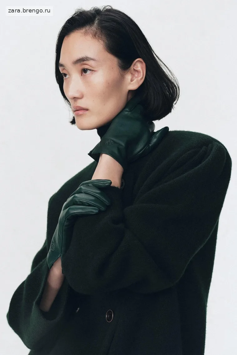 Жакет с плечевыми накладками из шерсти Zara «Soshiotsuki»