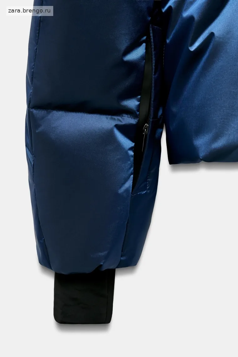 Утепленный пуховик с капюшоном, ветрозащитой и технологией recco® ski collection