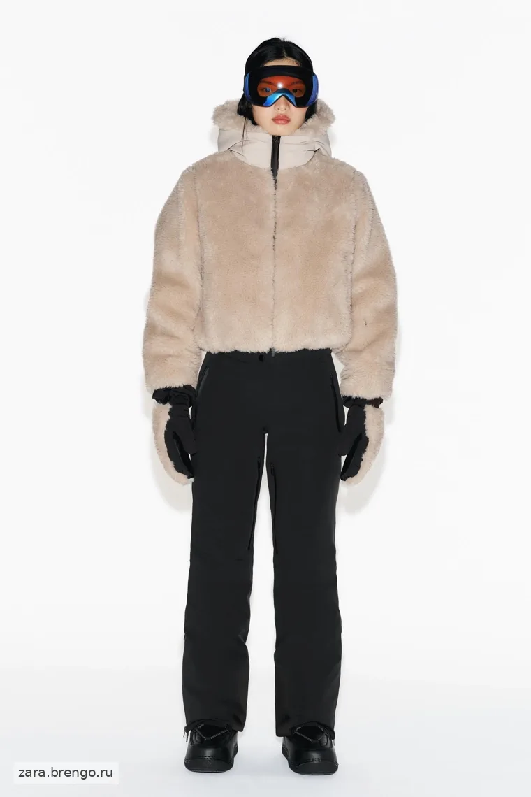 Короткий пуховик с мехом на капюшоне Zara «Athleticz»