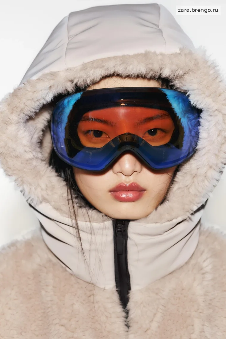 Короткий пуховик с мехом на капюшоне Zara «Athleticz»