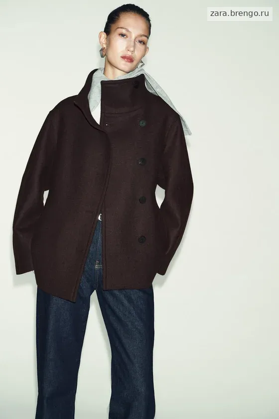 КОРОТКОЕ ПАЛЬТО ИЗ СМЕСОВОЙ ШЕРСТИ С ВОРОТНИКОМ СТОЙКОЙ
