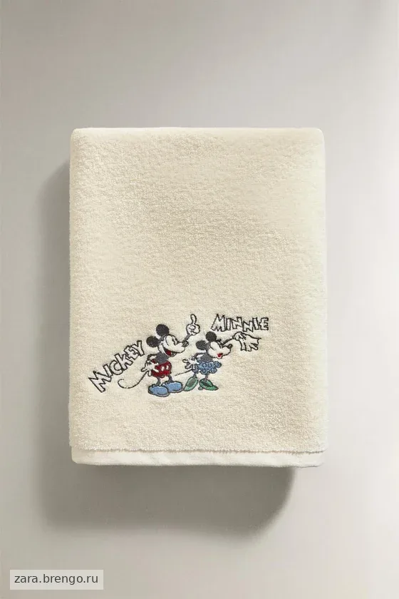 Детское полотенце с принтом микки и минни ©disney
