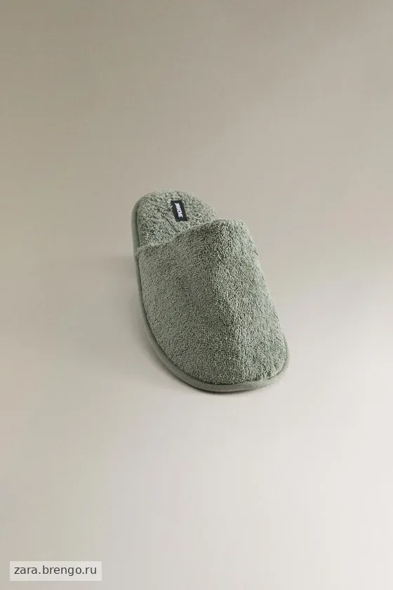 Тапочки для ванной комнаты из махровой ткани