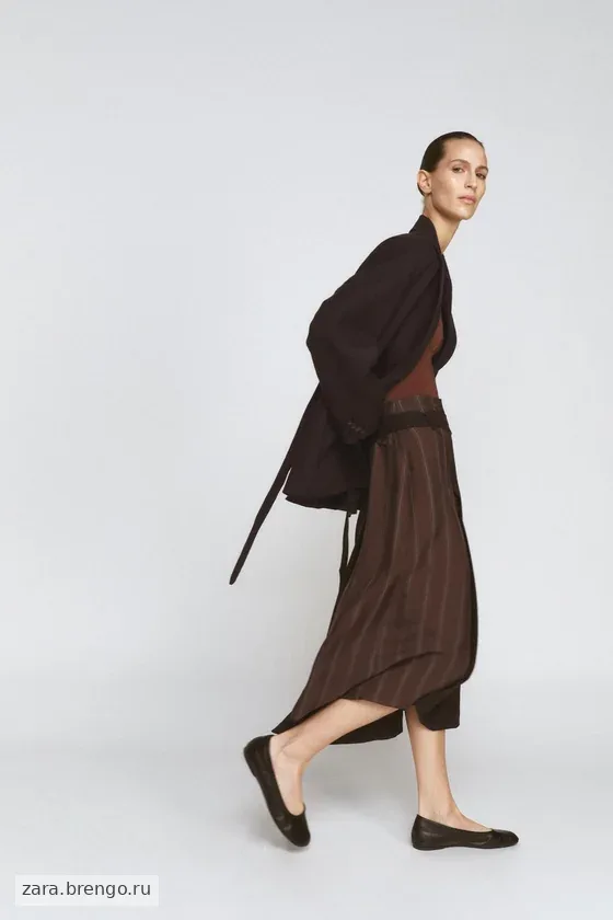 ЮБКА С РЕМНЕМ И КОНТРАСТНЫМИ ДЕТАЛЯМИ — коллекция Zara «ZW»