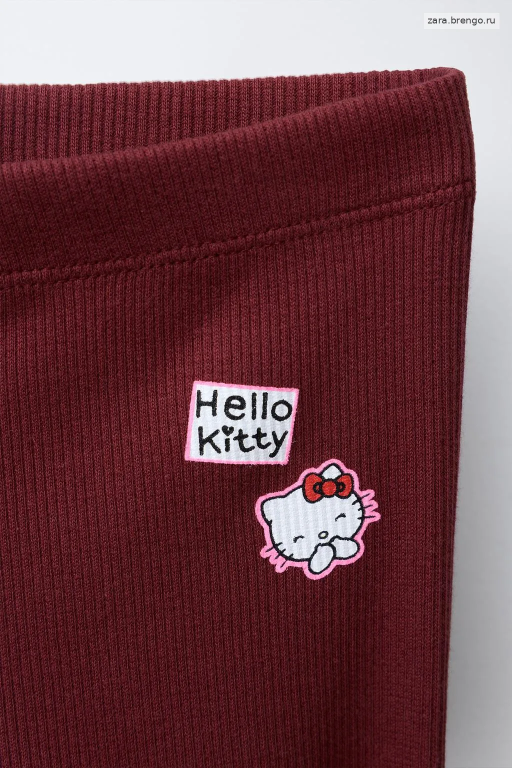 КОМПЛЕКТ ИЗ ТОЛСТОВКИ В ПОЛОСКУ И ЛЕГГИНСОВ HELLO KITTY © SANRIO