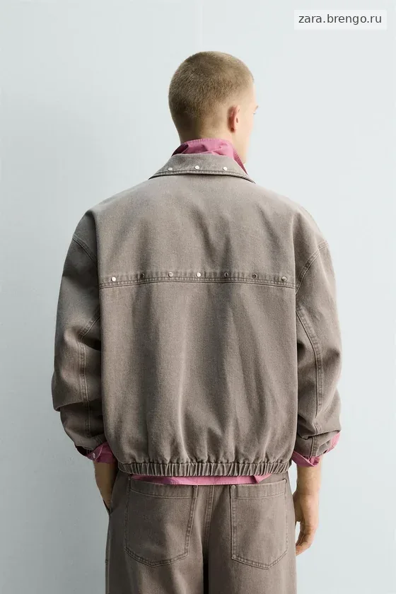 Куртка  relaxed fit с заклепками
