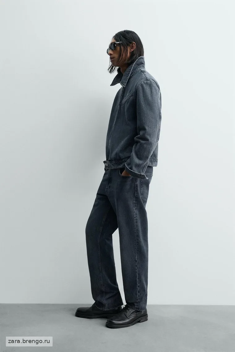 Джинсы  flare fit