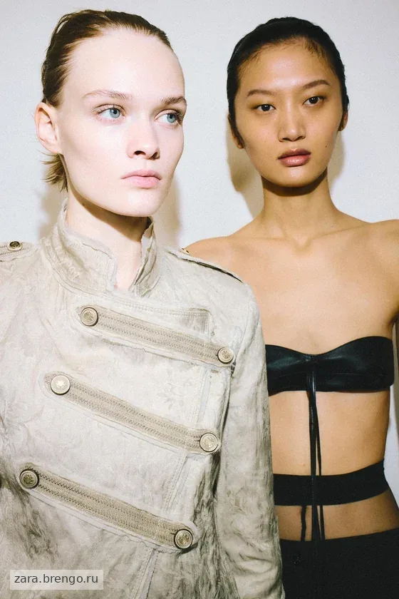 КОРОТКАЯ ЖАККАРДОВАЯ КУРТКА коллекция Zara «ZW» 