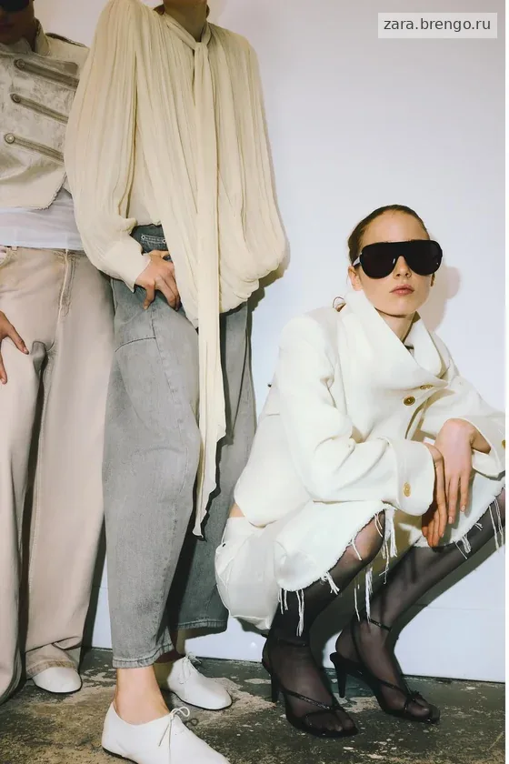 УКОРОЧЕННАЯ КОМБИНИРОВАННАЯ КУРТКА — коллекция Zara «ZW» 