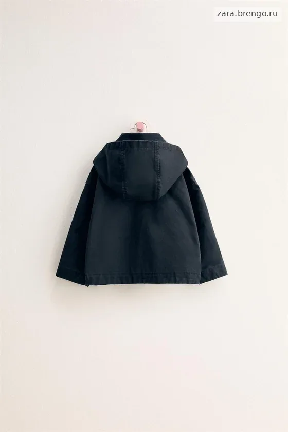 Zara «Timeless» — КУРТКА С ВОЩЕНЫМ ПОКРЫТИЕМ И СЪЕМНЫМ КАПЮШОНОМ