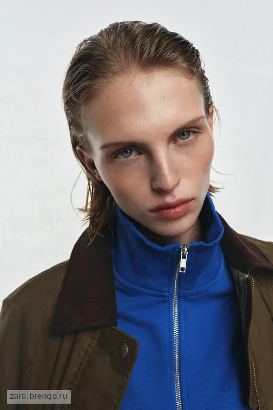 КУРТКА С ВОЩЕНЫМ ПОКРЫТИЕМ И ВЕЛЬВЕТОВЫМ ВОРОТНИКОМ — коллекция Zara «ZW»