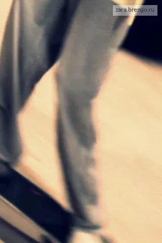 ДЖИНСЫ  С ВЫШИВКОЙ