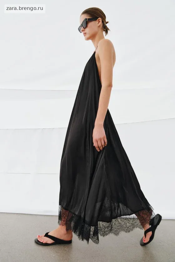 АТЛАСНОЕ ПЛАТЬЕ ХАЛТЕР С КРУЖЕВОМ — коллекция Zara «ZW»