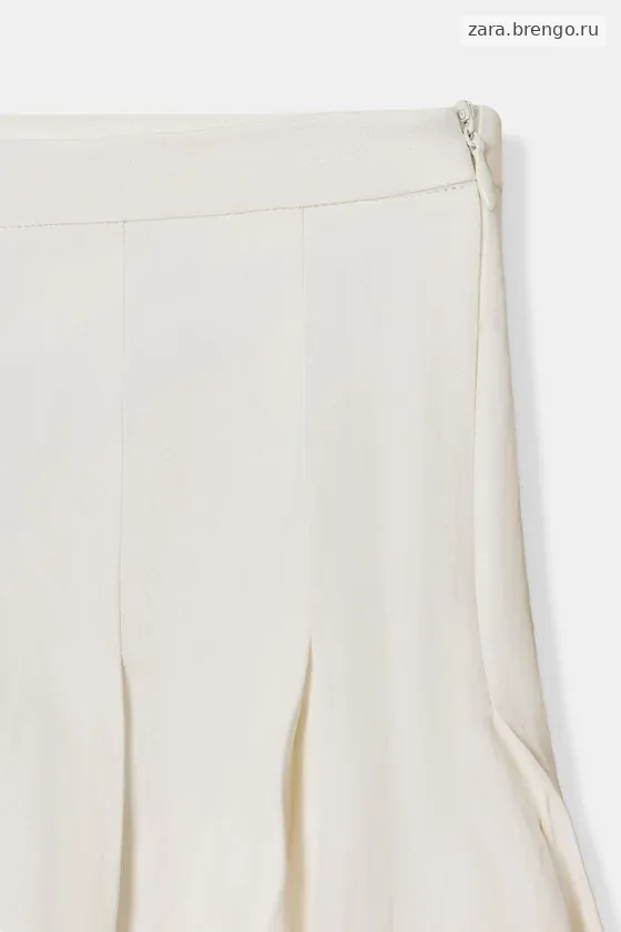КОРОТКИЕ ШОРТЫ В СКЛАДКУ — коллекция Zara «ZW»