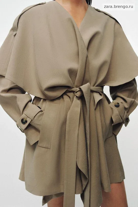 КОРОТКИЙ СТРУЯЩИЙСЯ ТРЕНЧ — коллекция Zara «ZW»