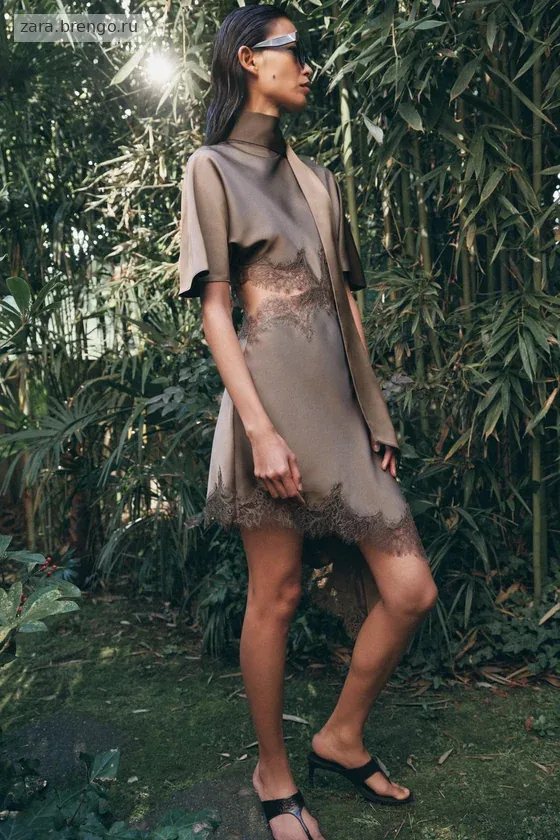 АТЛАСНОЕ ПЛАТЬЕ С КРУЖЕВОМ — коллекция Zara «ZW»